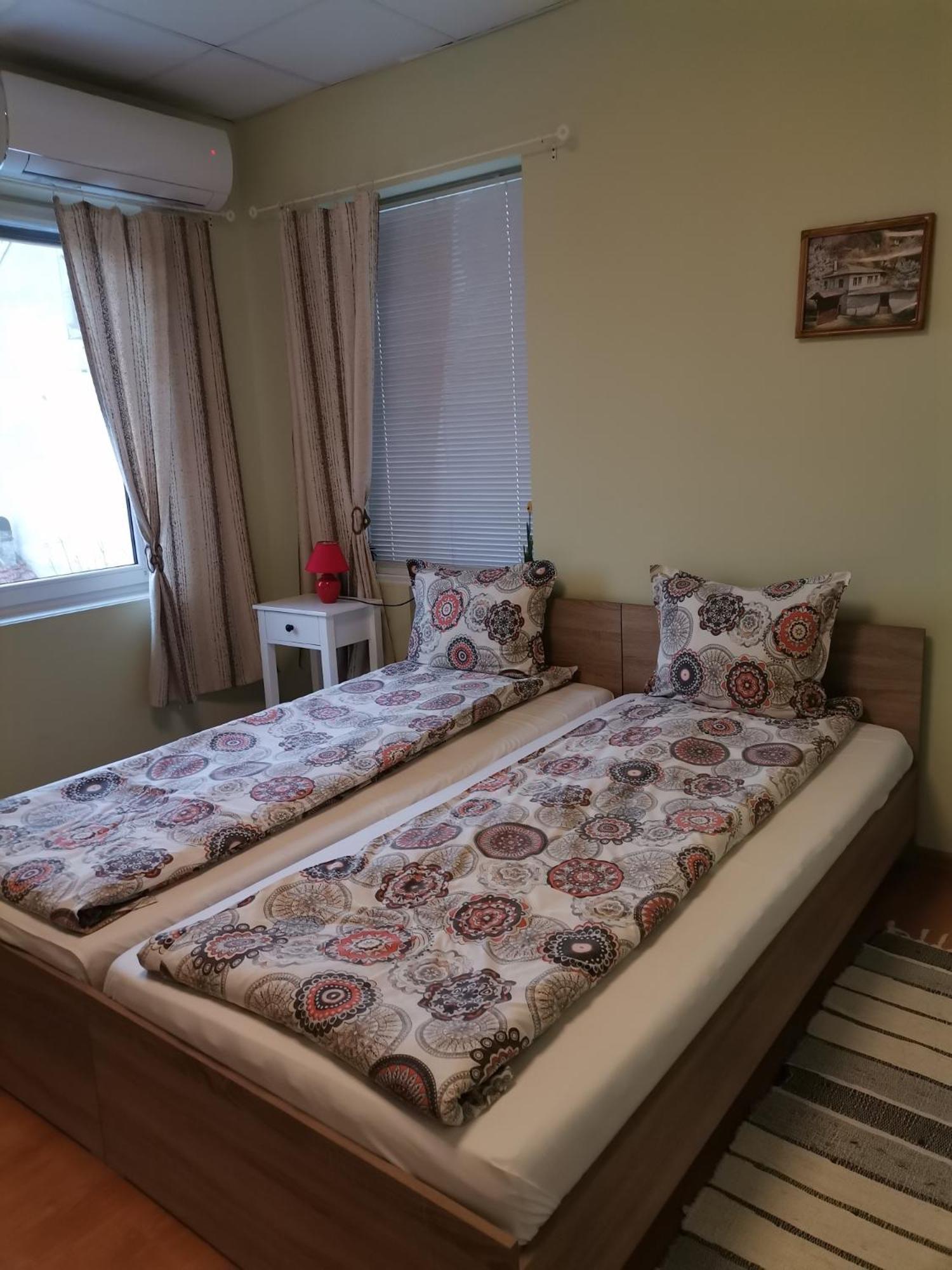 Аврамов Дом - Етаж От Къща Apartment เวลีคอเทอร์โนโว ภายนอก รูปภาพ